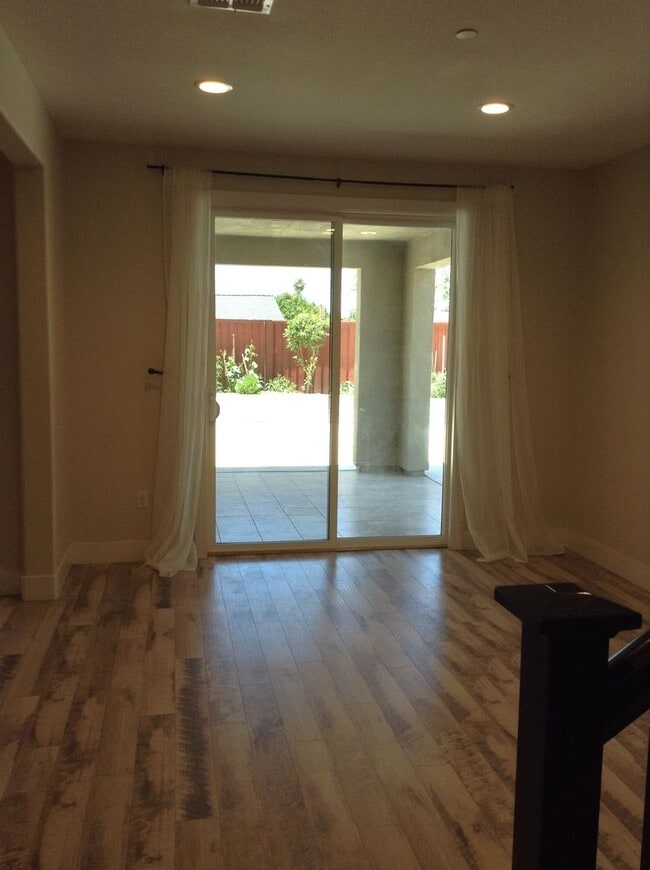 Building Photo - Excellent home in Livermore