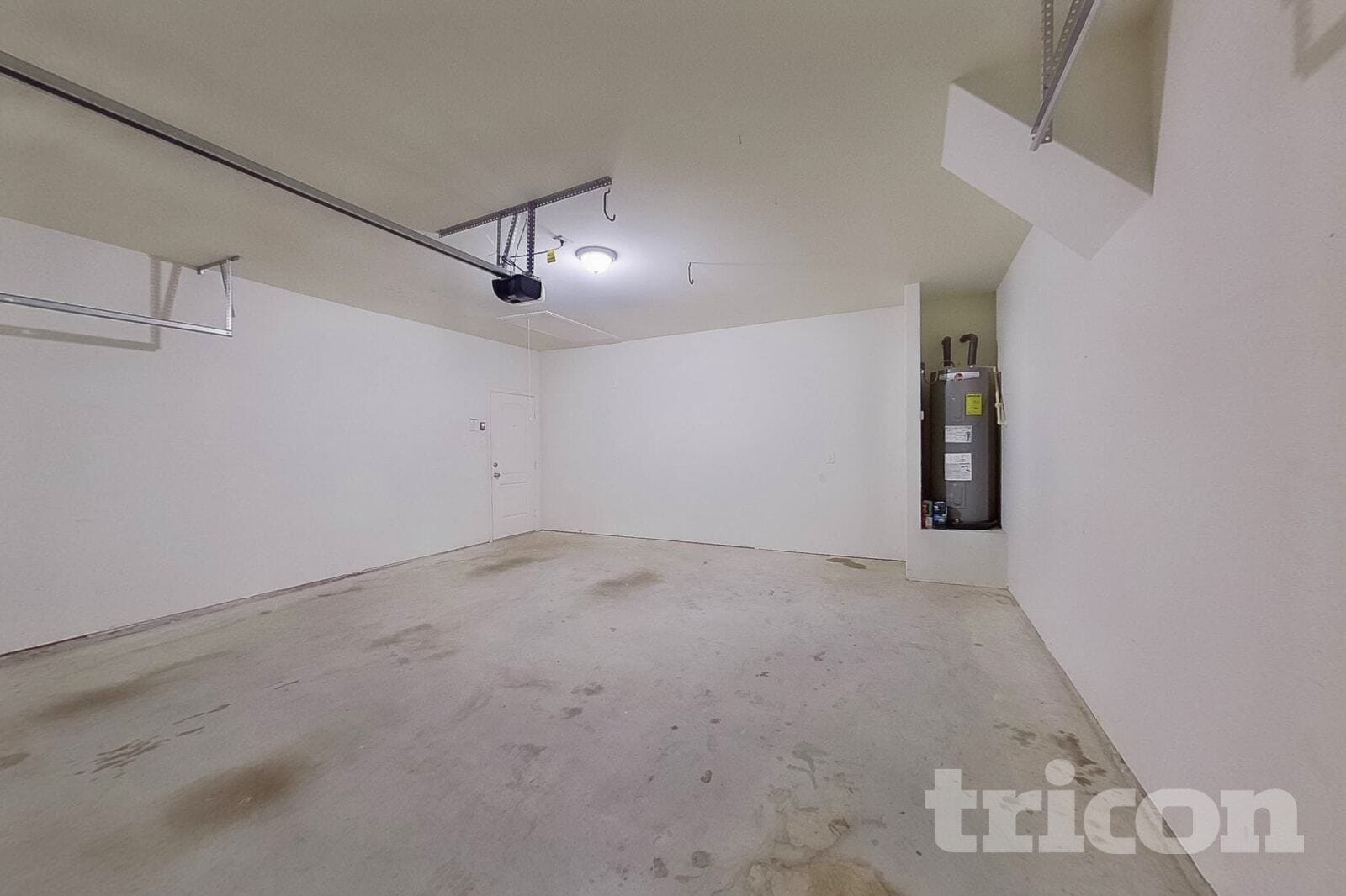 Building Photo - 2108 Barrow St