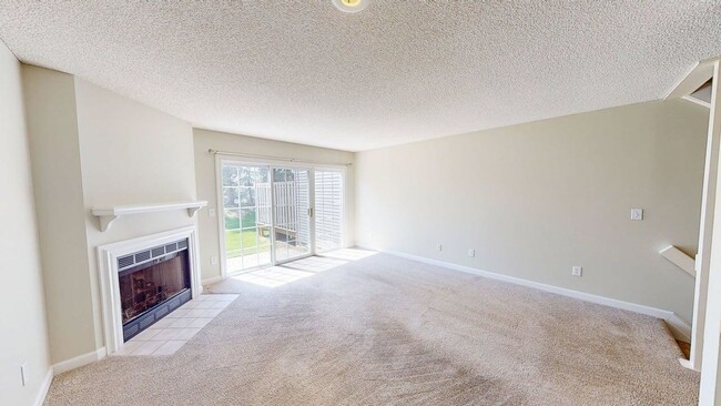 Building Photo - 2059 Coleman Dr