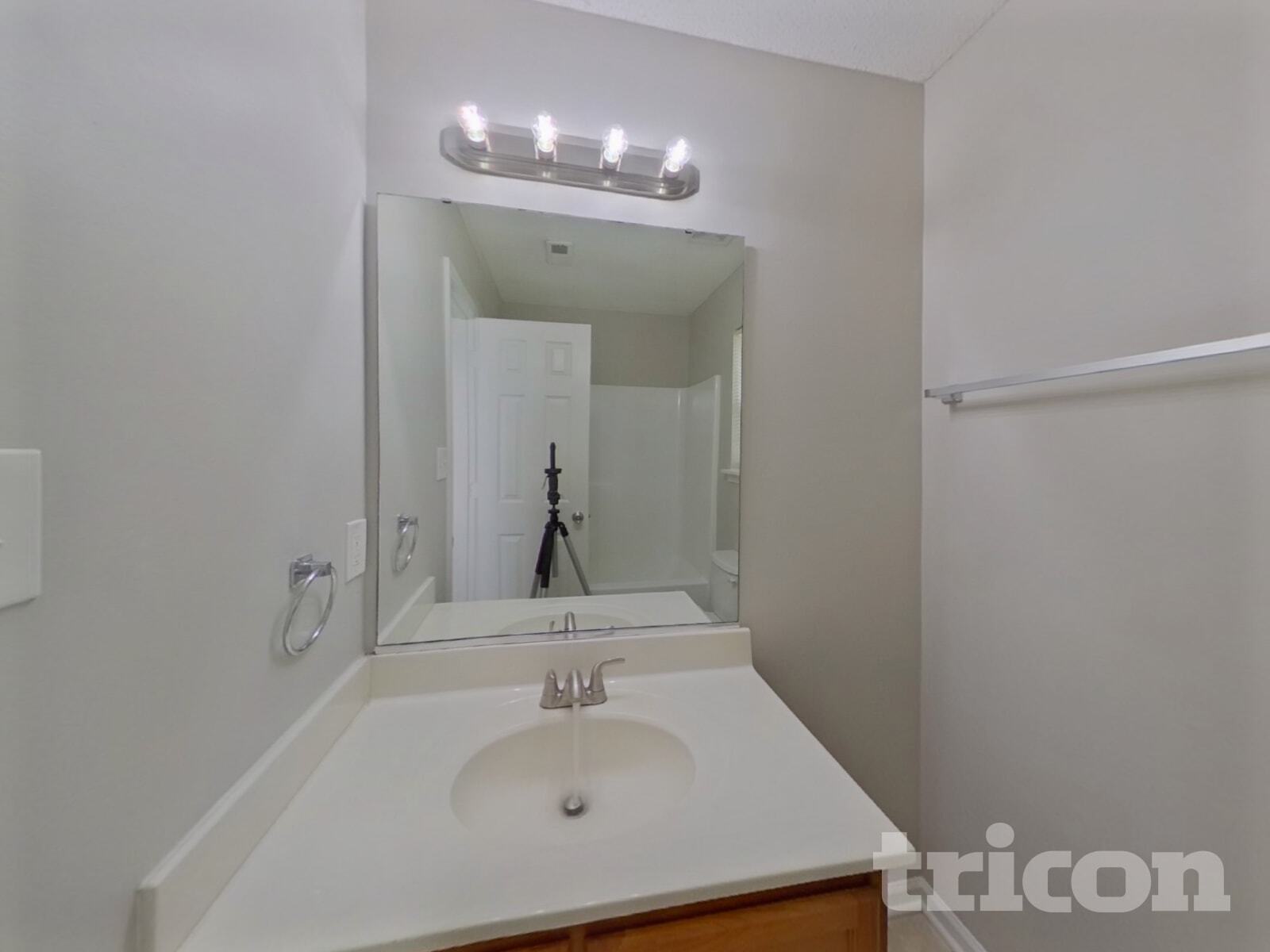 Building Photo - 6417 Sunman Rd