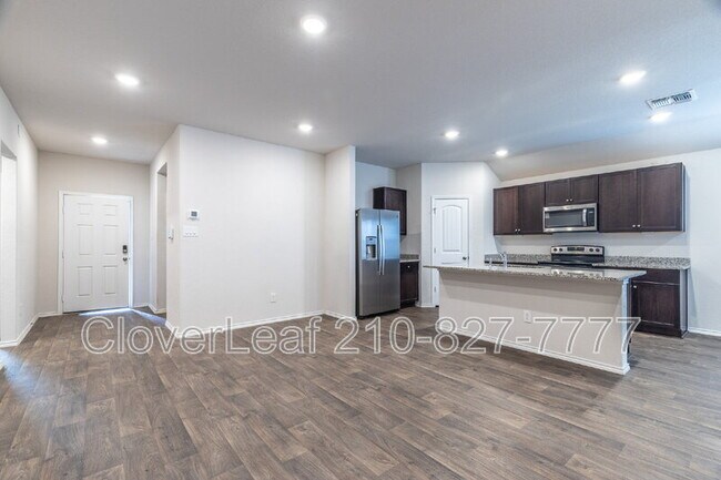 Building Photo - 825 Gerardia Ct