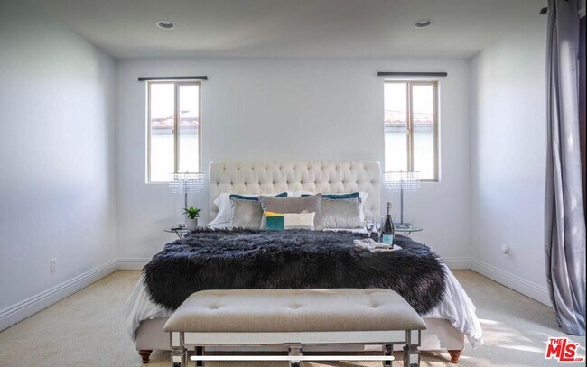 Building Photo - 19246 Liam Ln