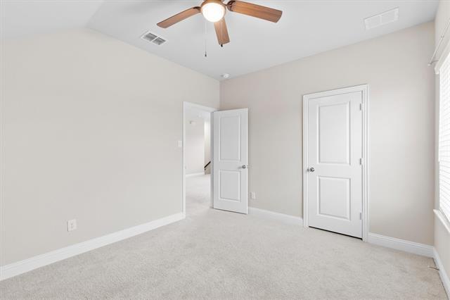 Building Photo - 576 Spruce Trail