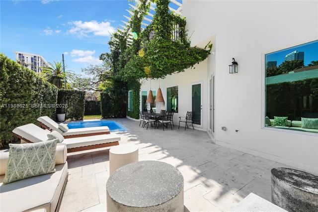 Building Photo - 1898 S Miami Ave