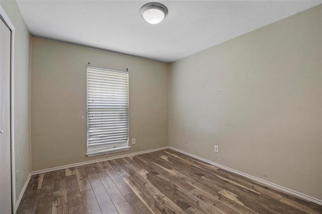 Building Photo - 8401 Chesham Dr