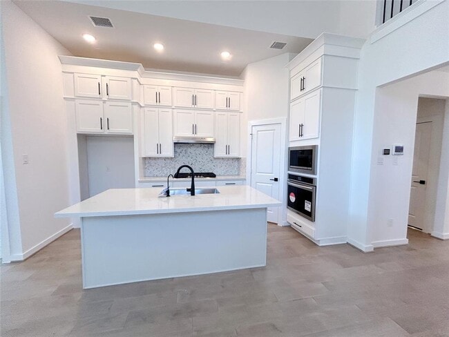 Building Photo - 6031 Churchill Spgs Ln