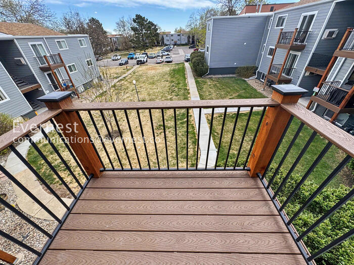 Building Photo - 16359 W 10th Ave