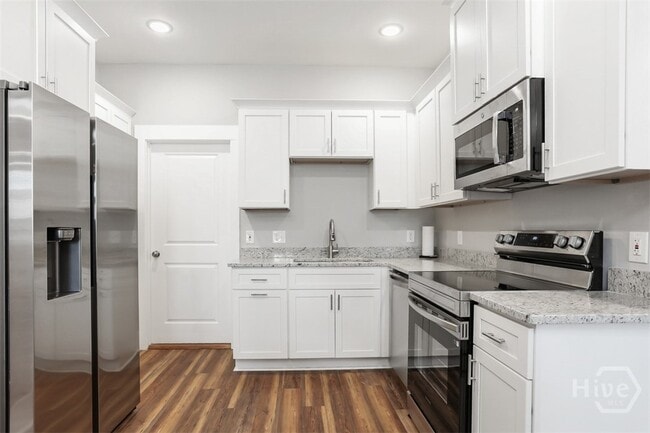 Building Photo - 537 E Congress St