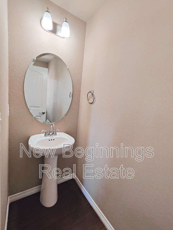Building Photo - 6134 Meadowbank Ln
