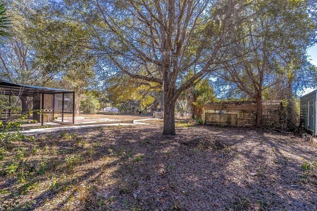 Building Photo - 16880 SE 63rd Ln