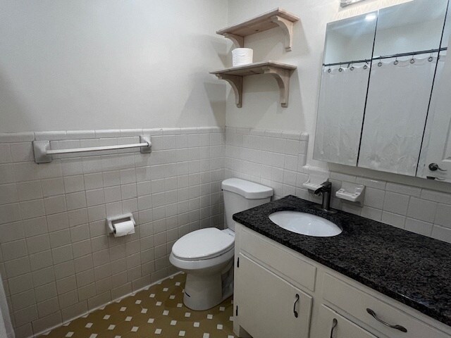 Building Photo - 2114 N Dallerton Cir
