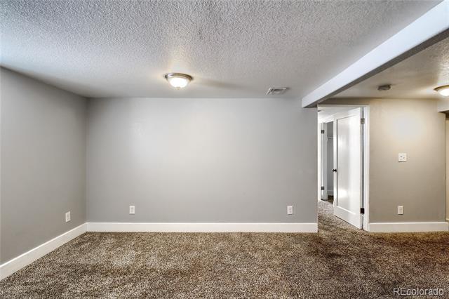 Building Photo - 1331 N Raleigh St