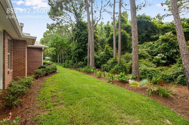 Building Photo - 366 Bay Tree Dr