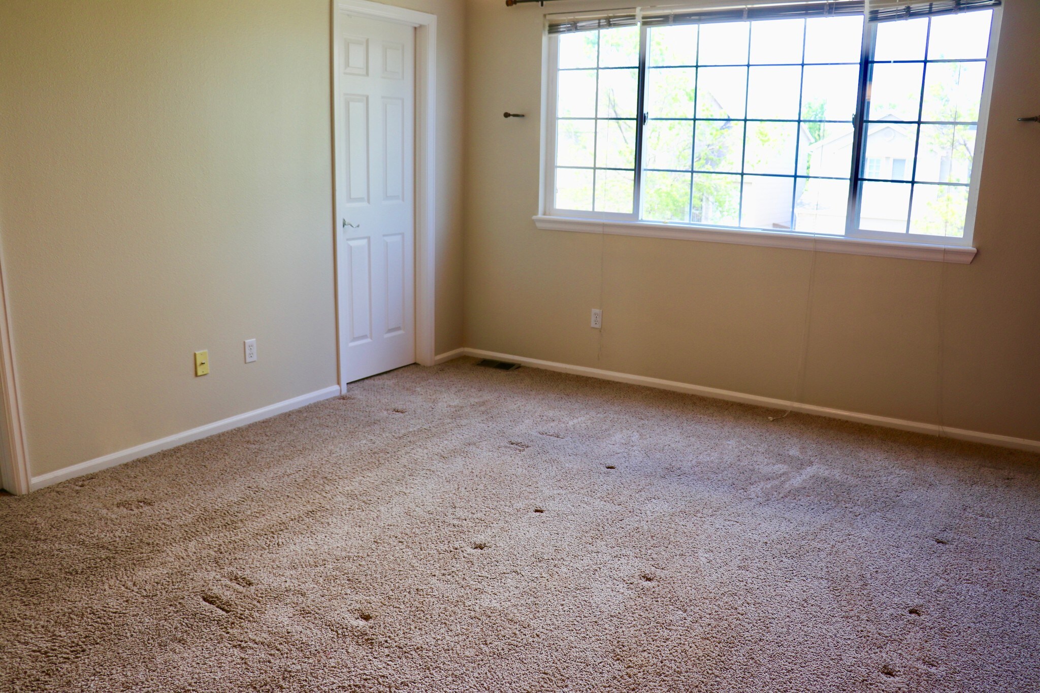 Building Photo - 4822 Tarcoola Ln