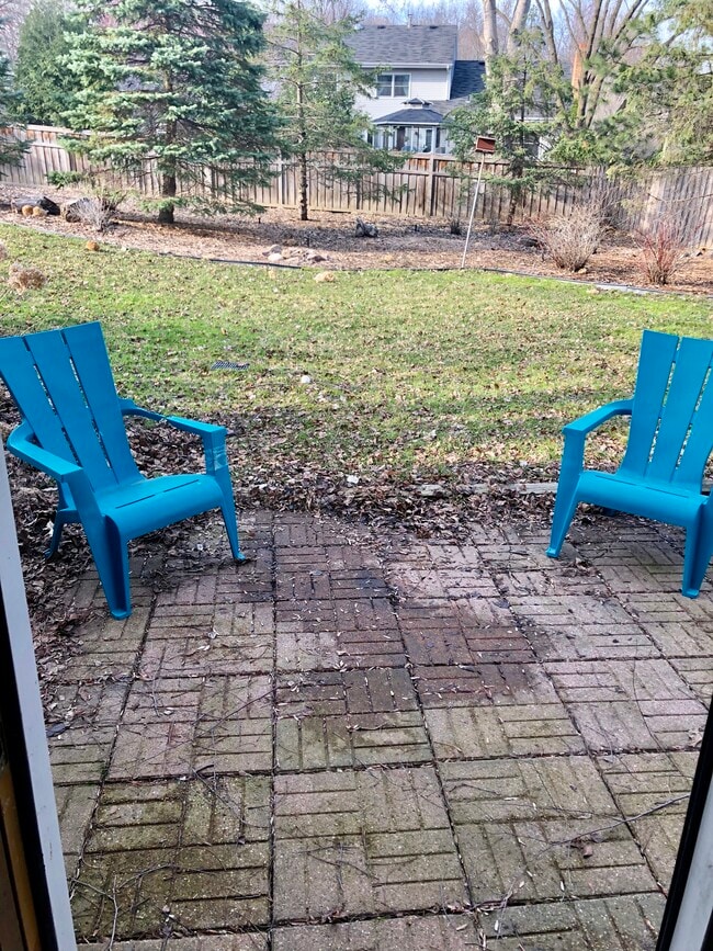 Building Photo - 17120 30th Ave N