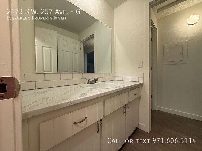 Building Photo - 2173 SW 257th Dr