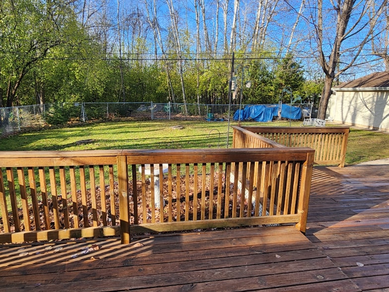 Building Photo - 2545 Southwood Dr