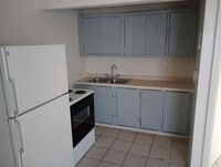 Building Photo - 1 bedroom in Eloy AZ 85131