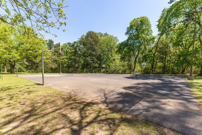 Building Photo - 3 bed 2 bath in Madison AL