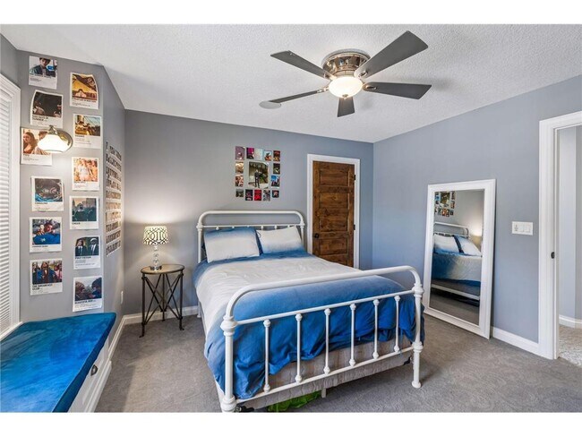 Building Photo - 4941 Island View Dr