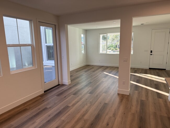 Building Photo - 2928 Liscum St