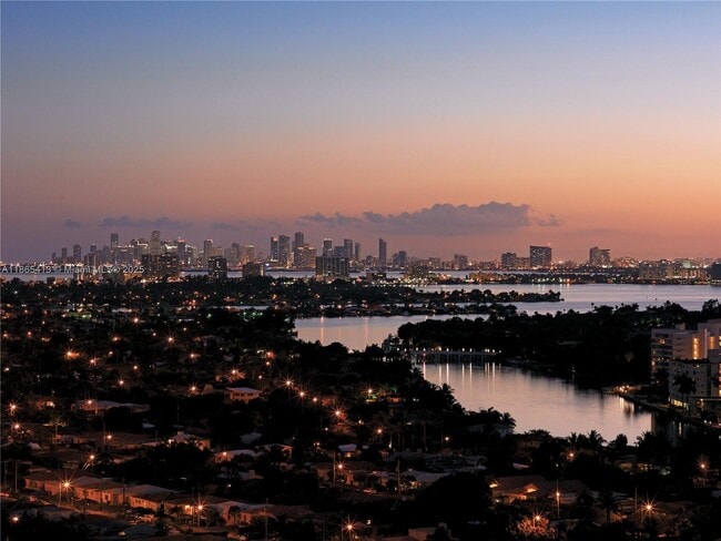 Building Photo - 9705 Collins Ave
