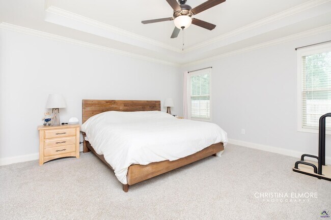 Building Photo - 214 Creek Ridge Dr