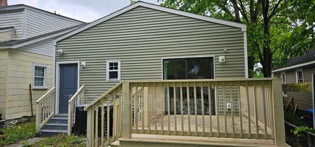 Building Photo - 3117 Argonne Ave