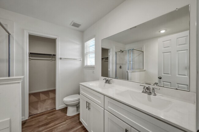 Building Photo - 7314 Madison Cmns Ln