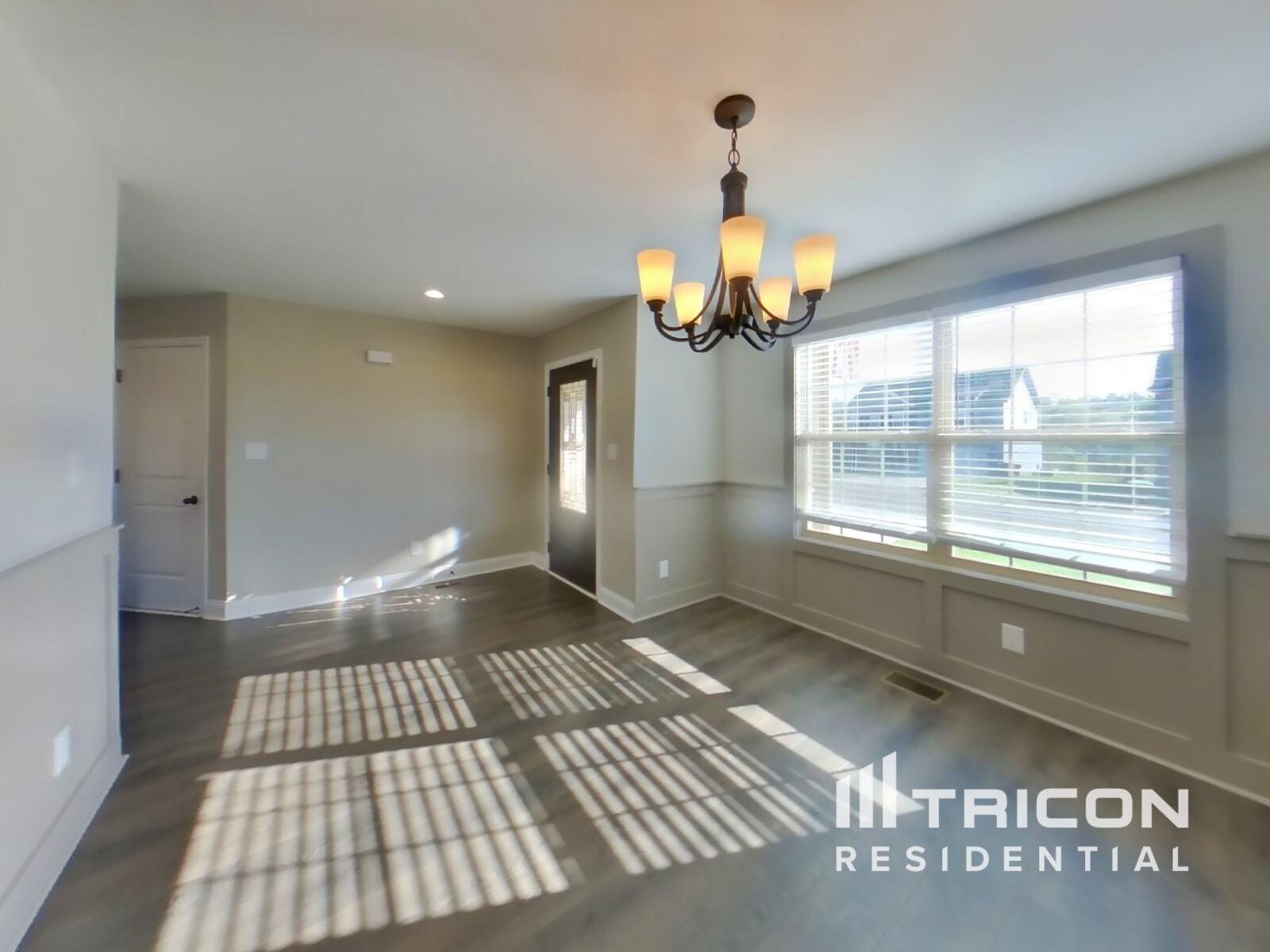 Building Photo - 714 Banister Dr