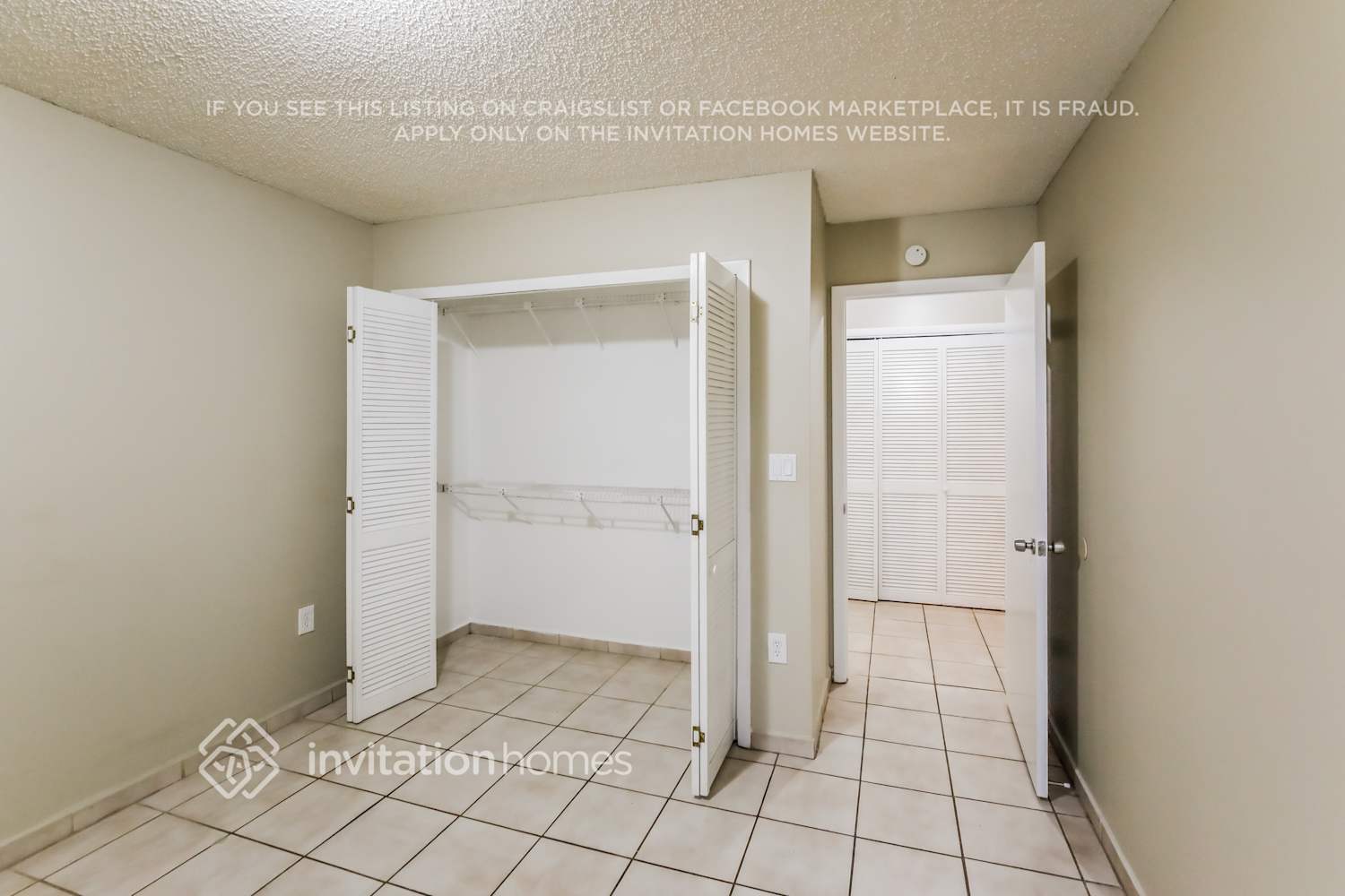 Building Photo - 8021 SW 136th Ct