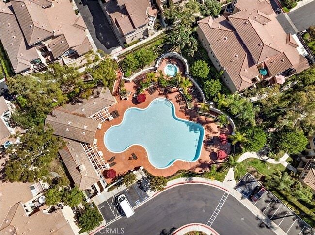 Building Photo - 1150 S Positano Ave
