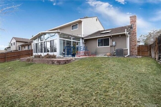 Building Photo - 5876 S Kingston Way