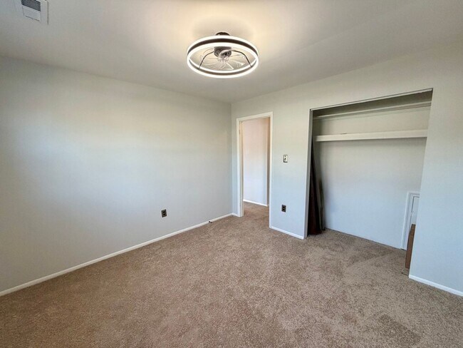 Building Photo - Coming Soon In Woodbridge!