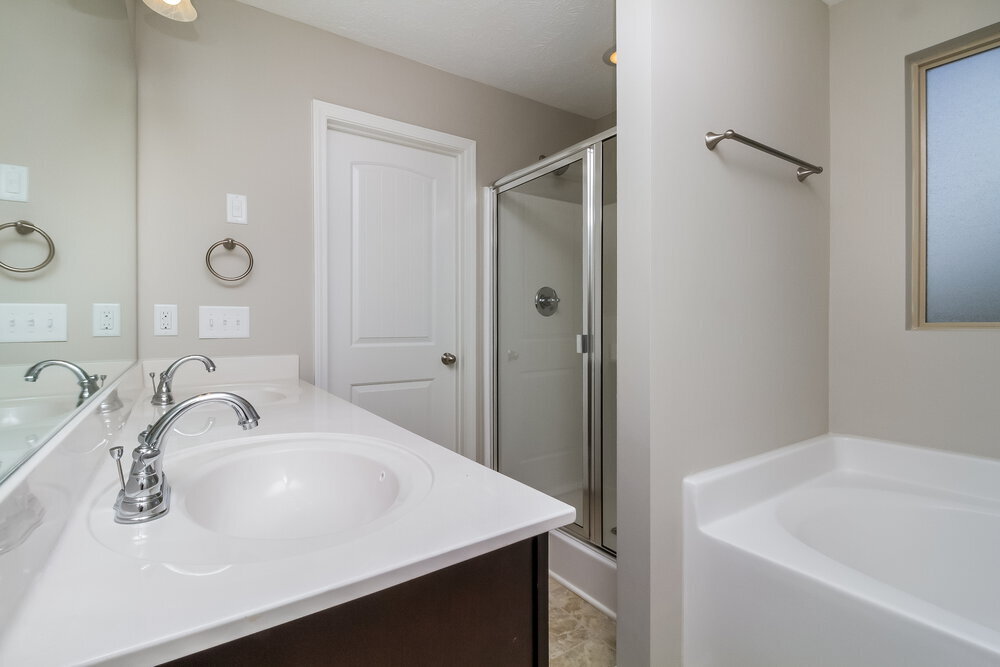 Building Photo - 6465 Paddington Way