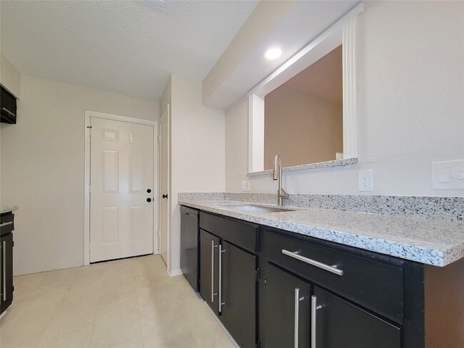 Building Photo - 14403 Cypress Branch Dr