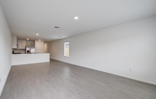 Building Photo - 18027 Valle Cupa Ln