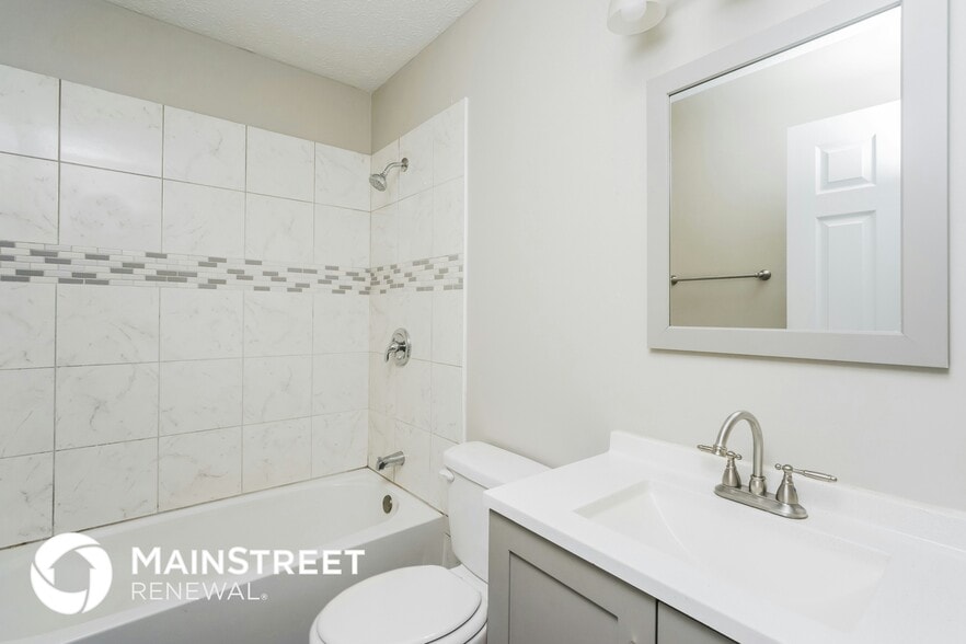 Building Photo - 5010 Tolkien Ct