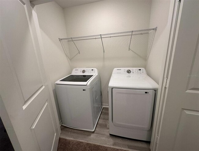 Building Photo - 662 Stoney Pointe Cir