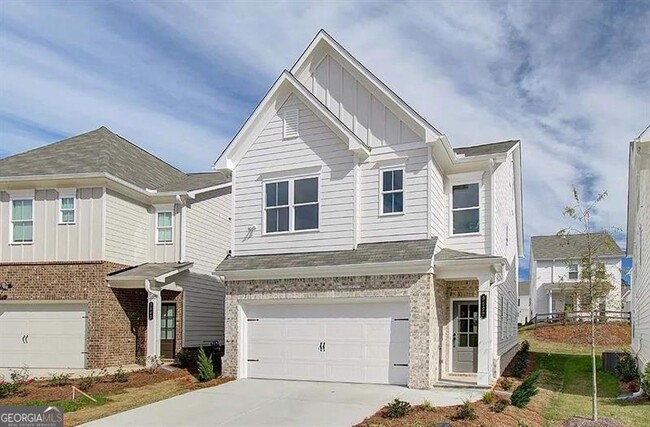Building Photo - 5057 Woodland Hls