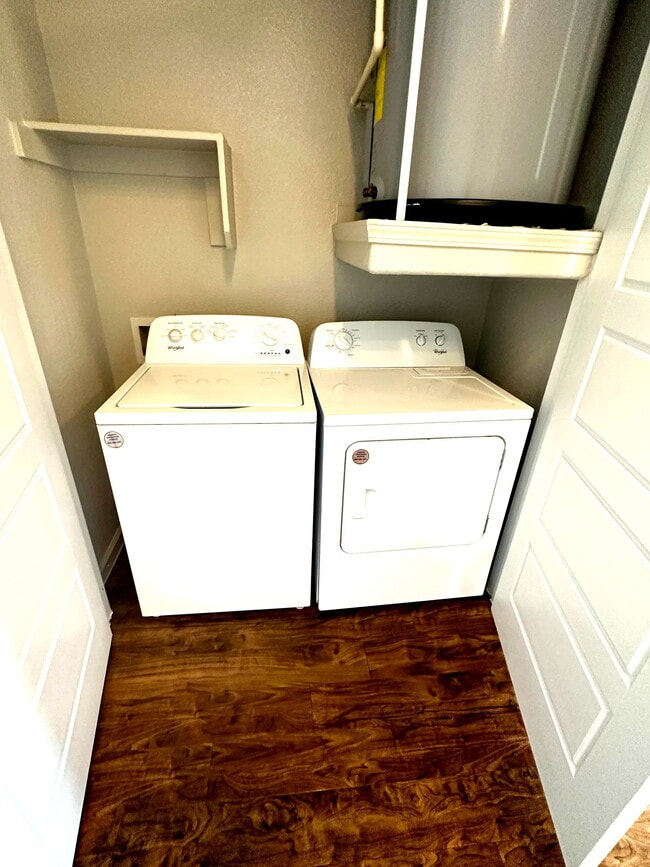 Building Photo - 27040 U.S. 380 Apt #01-180, Aubrey, TX 76227 - 1 BR 1 BA condo