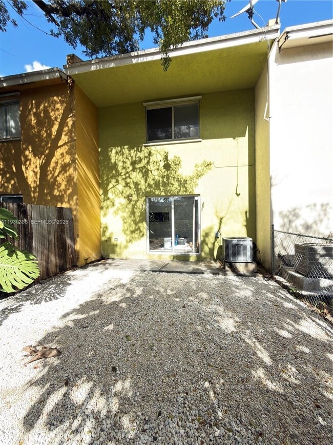 Building Photo - 2216 NW 135th Terrace