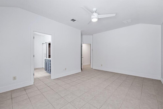 Building Photo - 9324 Muskberry Cove