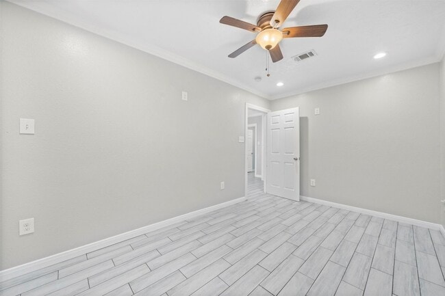 Building Photo - 7941 Goode St