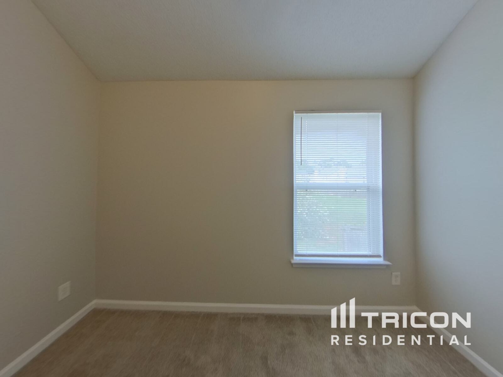 Building Photo - 4012 Rosebud Park Dr