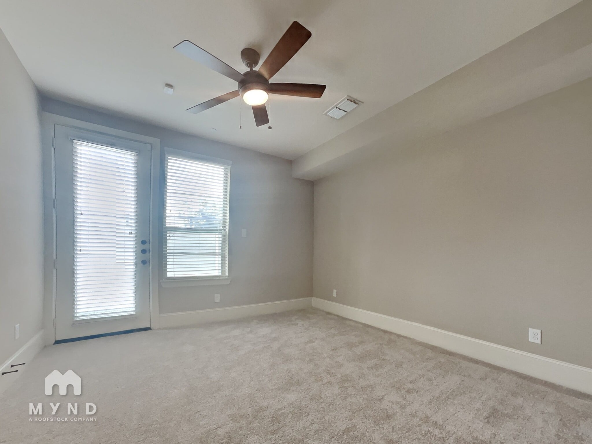 Building Photo - 5430 Cornish St