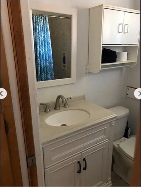 Bathroom - 131 Montecito Ave