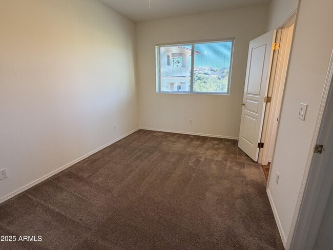 Building Photo - 13450 N Mountainside Dr