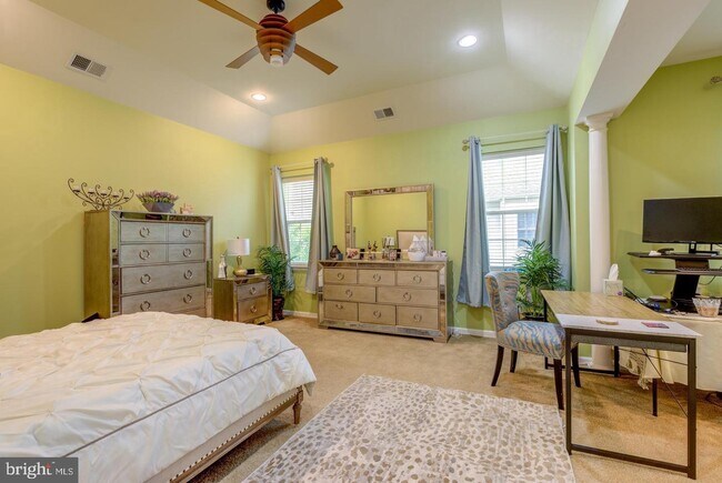 Building Photo - 1205 Preakness Ct