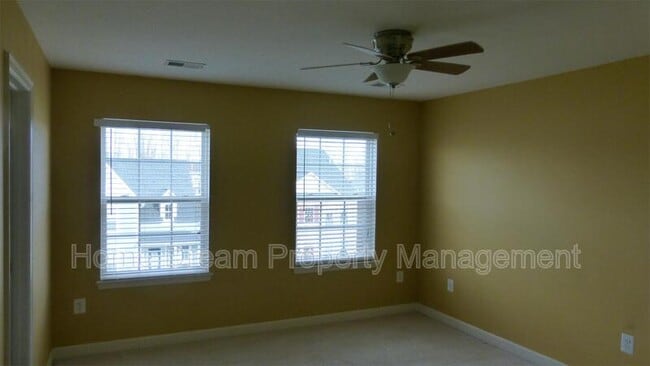 Building Photo - 1308 Saunders Dr